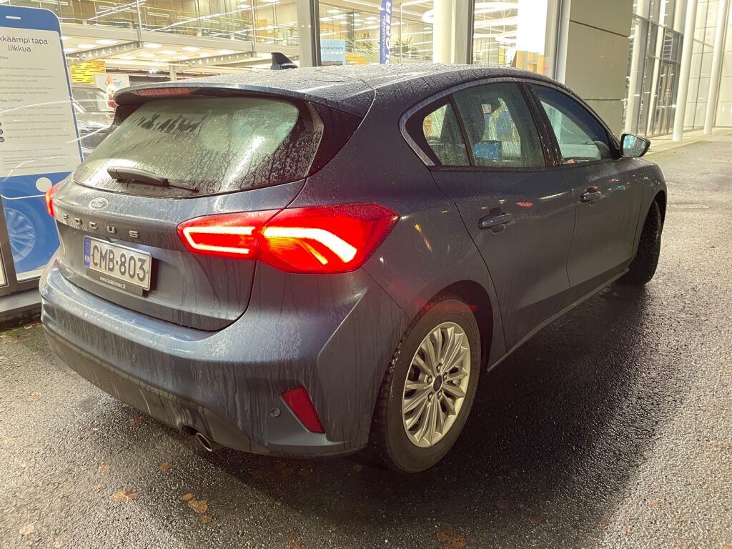 Ford Focus 2019 Sininen