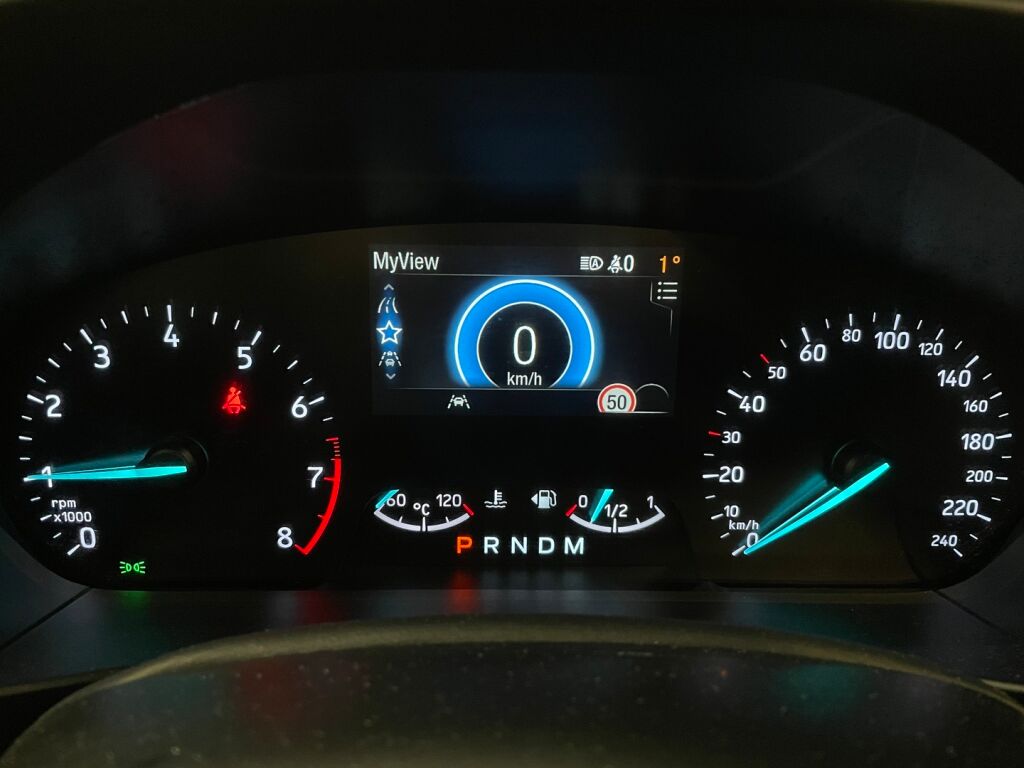 Ford Focus 2019 Sininen