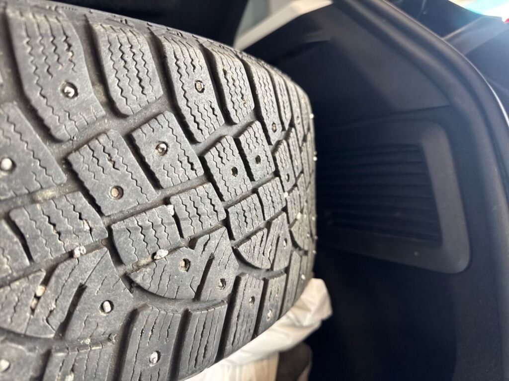 Ford Focus 2019 Musta