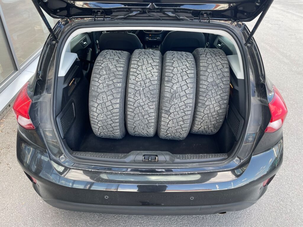 Ford Focus 2019 Musta