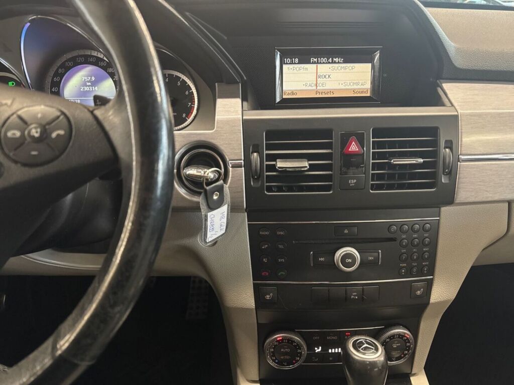 Mercedes-Benz GLK 2008 Musta