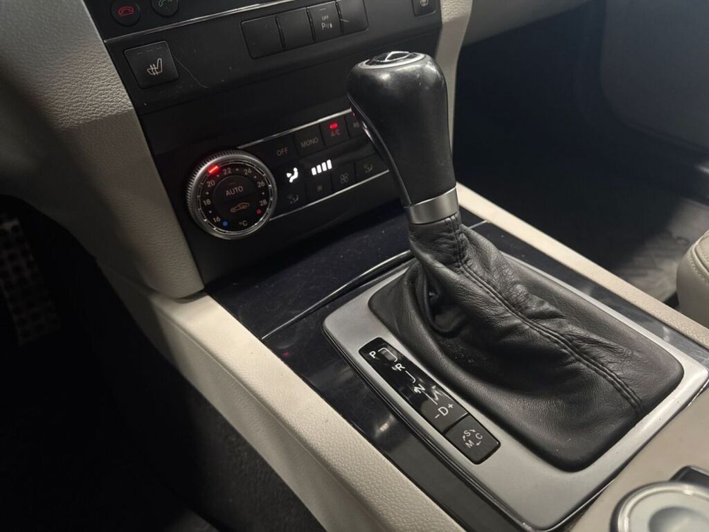 Mercedes-Benz GLK 2008 Musta