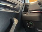 Skoda Karoq 2019 Punainen