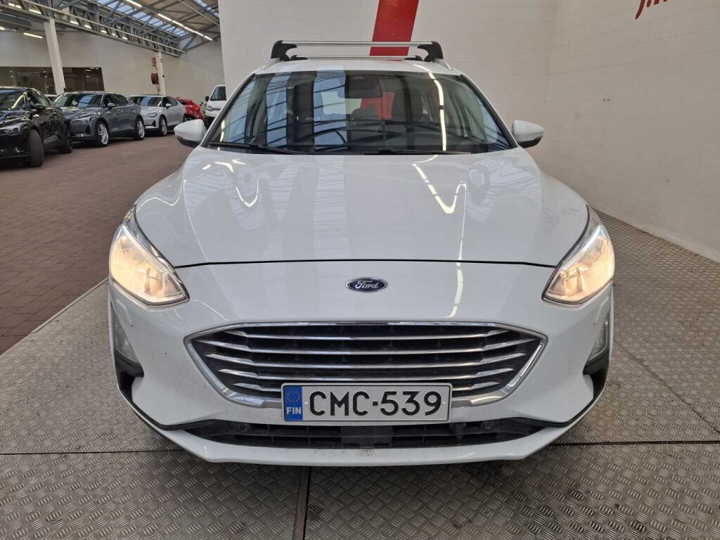 Ford Focus 2019 Valkoinen