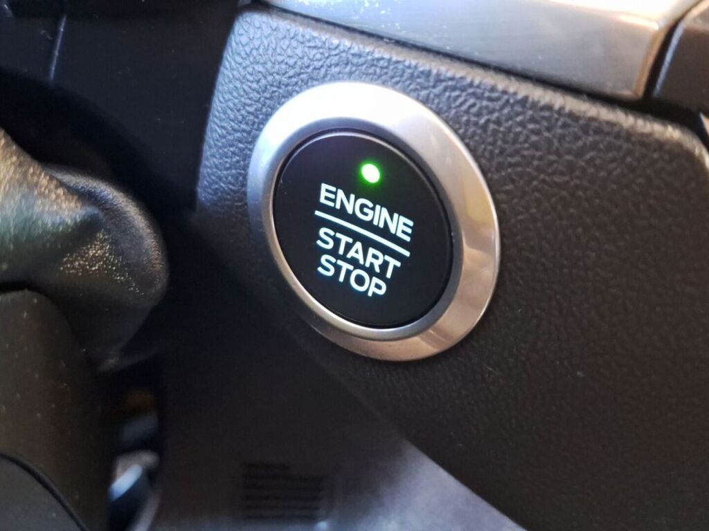 Ford Focus 2019 Musta