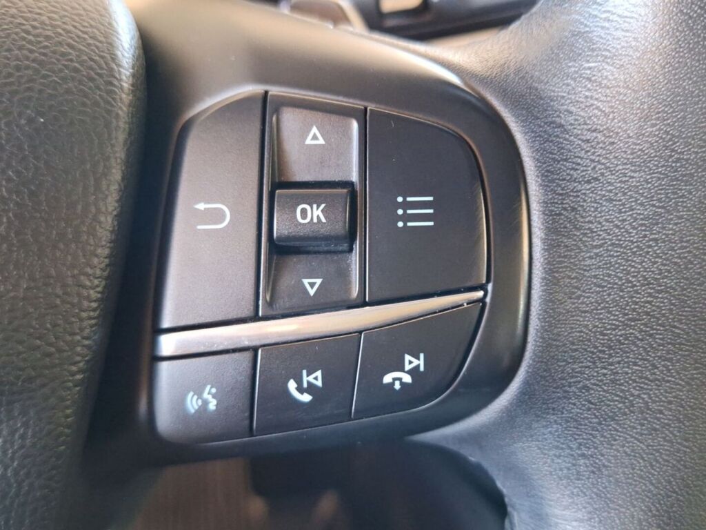 Ford Focus 2019 Musta