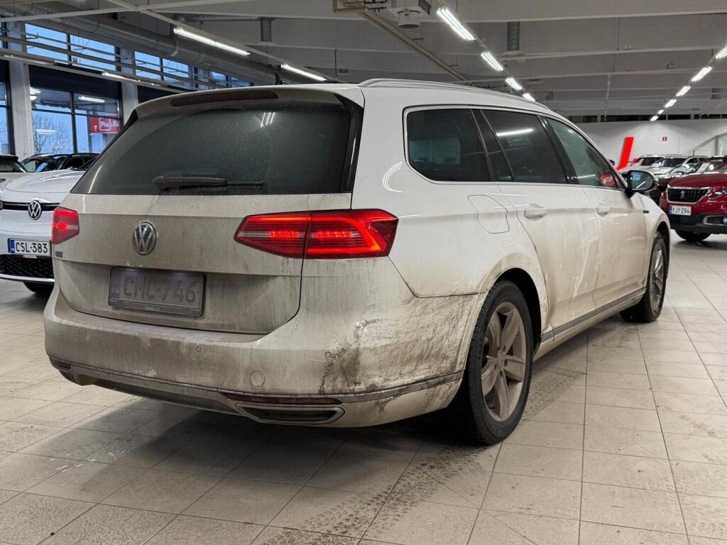 Volkswagen Passat 2016 Valkoinen