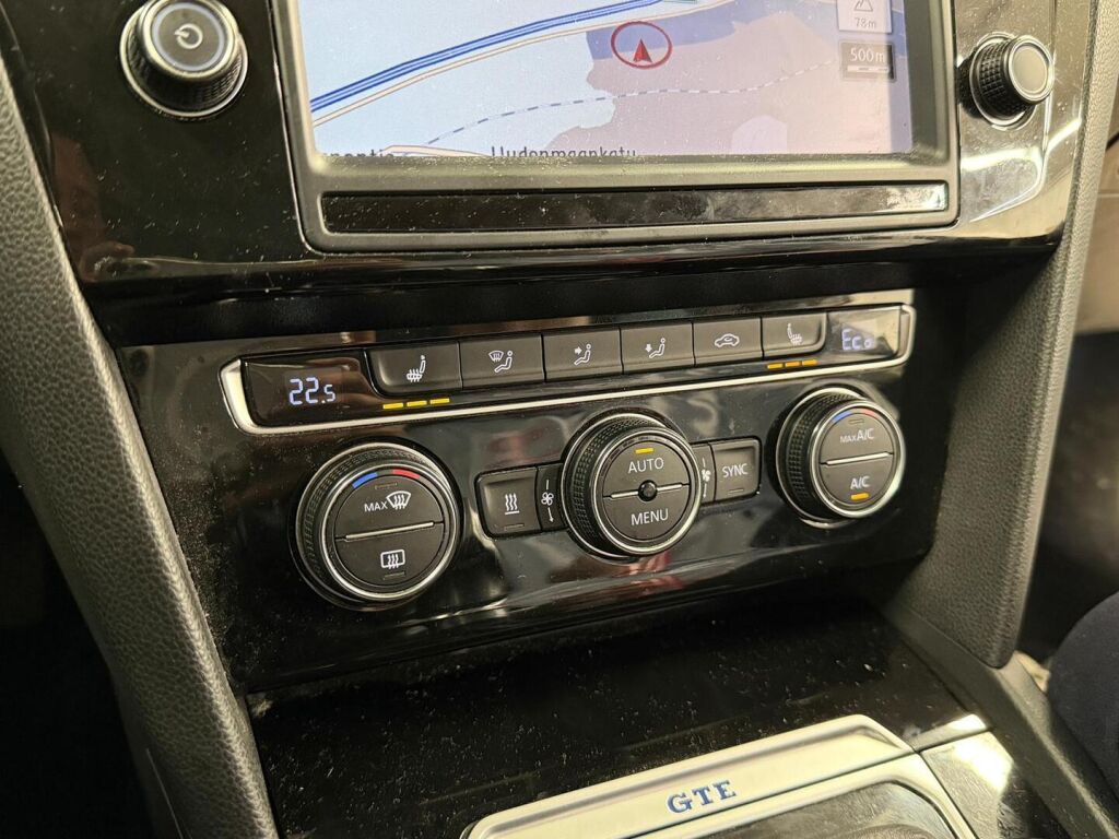 Volkswagen Passat 2016 Valkoinen