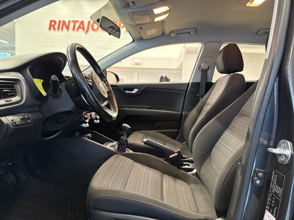 Kia Stonic 2020 Harmaa