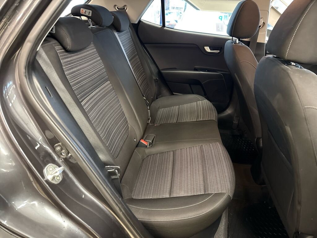 Kia Stonic 2020 Harmaa