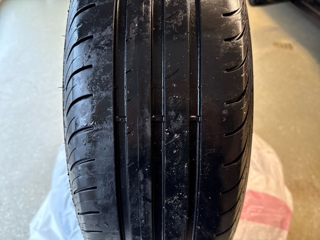 Kia Stonic 2020 Harmaa