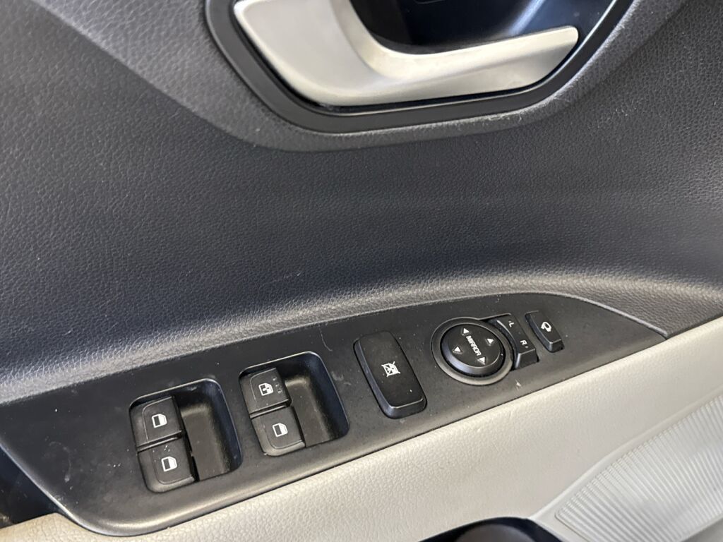 Kia Stonic 2019 Valkoinen