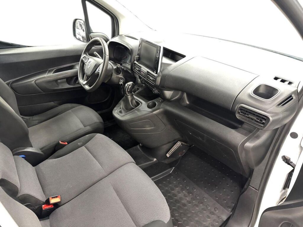 Opel Combo 2020 Valkoinen