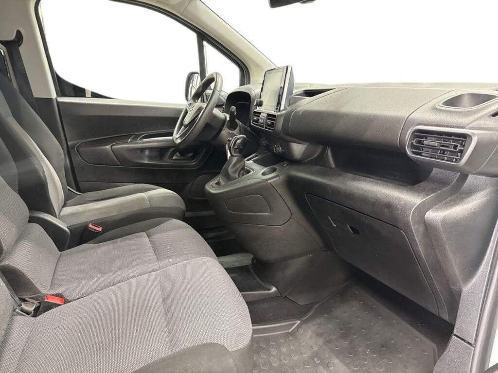 Opel Combo 2020 Valkoinen