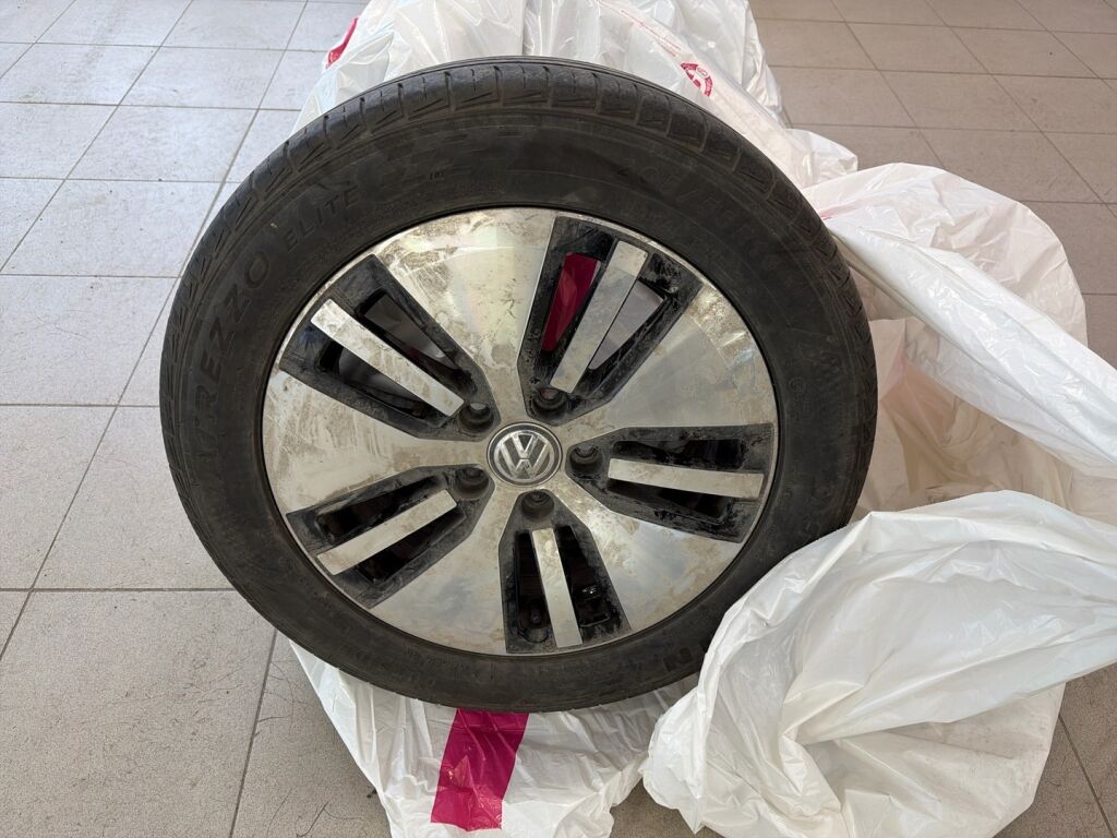 Volkswagen Golf 2015 Valkoinen