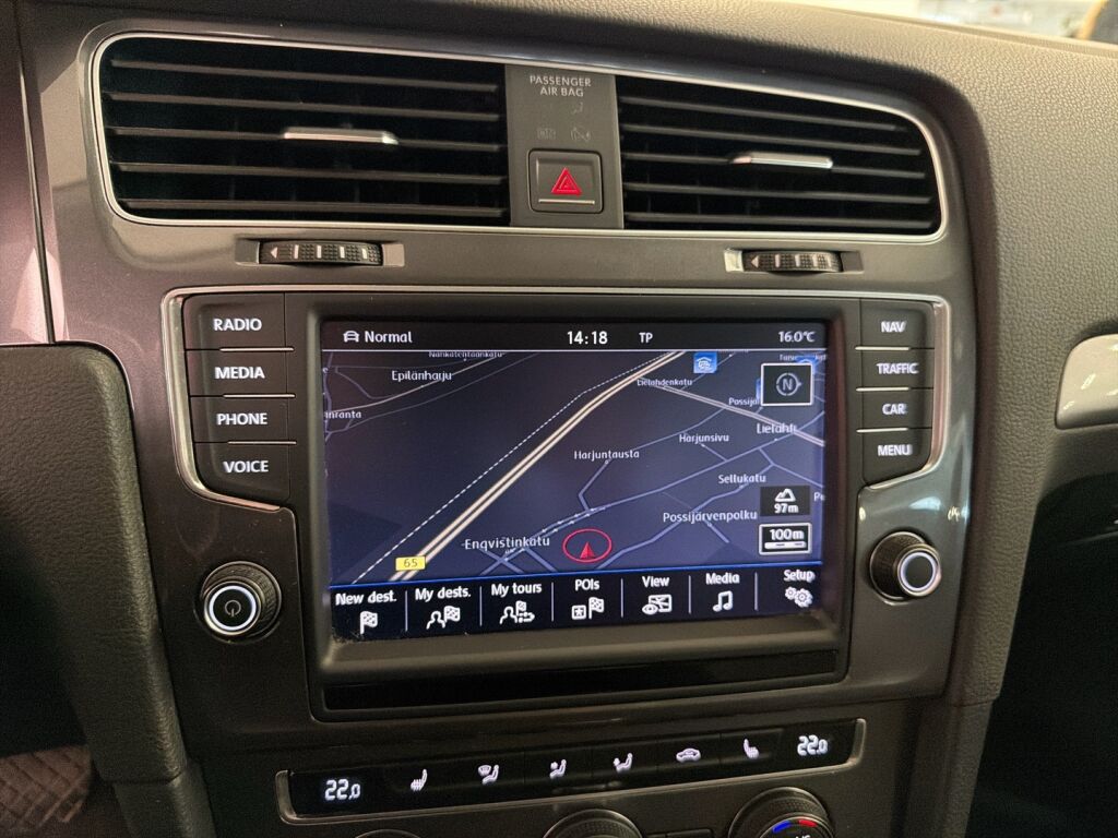 Volkswagen Golf 2015 Valkoinen