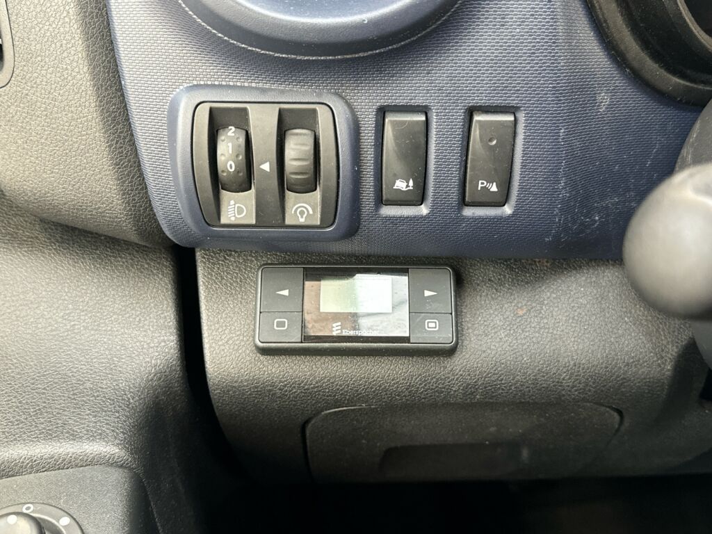 Opel Vivaro 2019 Harmaa