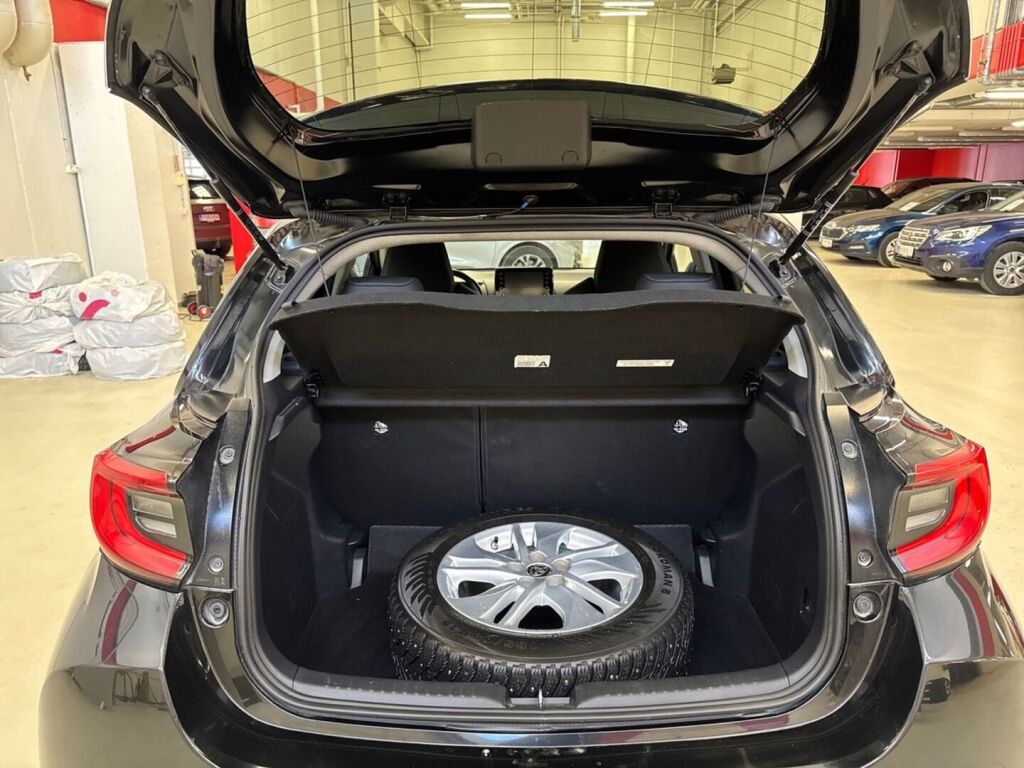 Mazda 2 2022 Musta