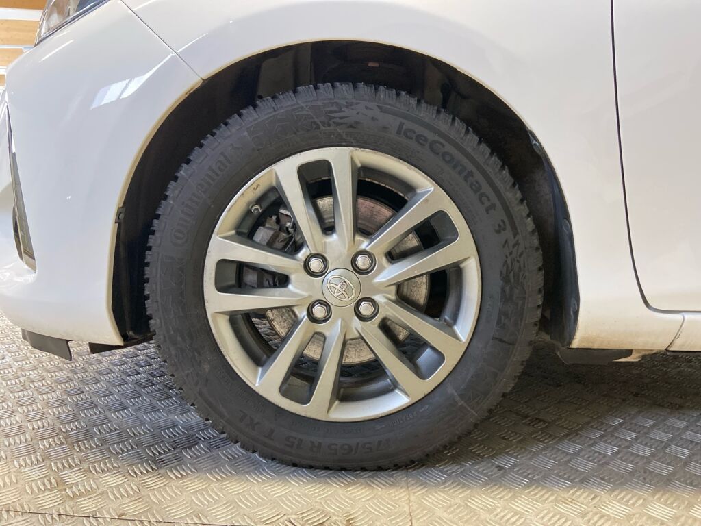 Toyota Yaris 2019 Valkoinen