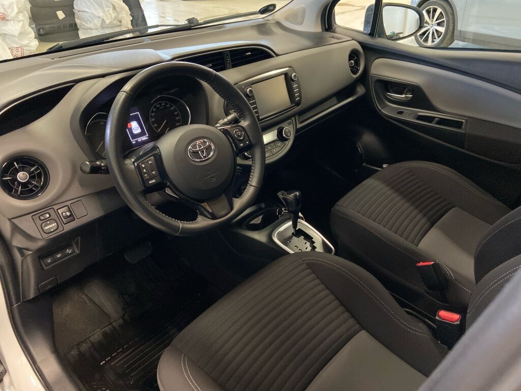Toyota Yaris 2019 Valkoinen