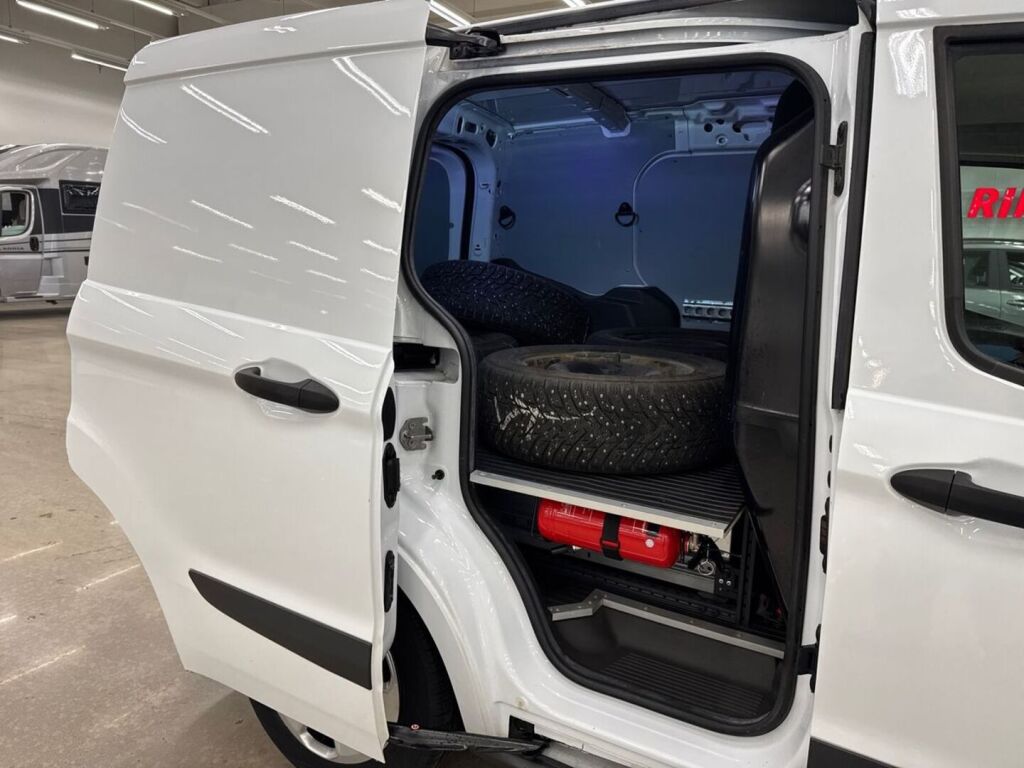 Ford Transit Courier 2019 Valkoinen