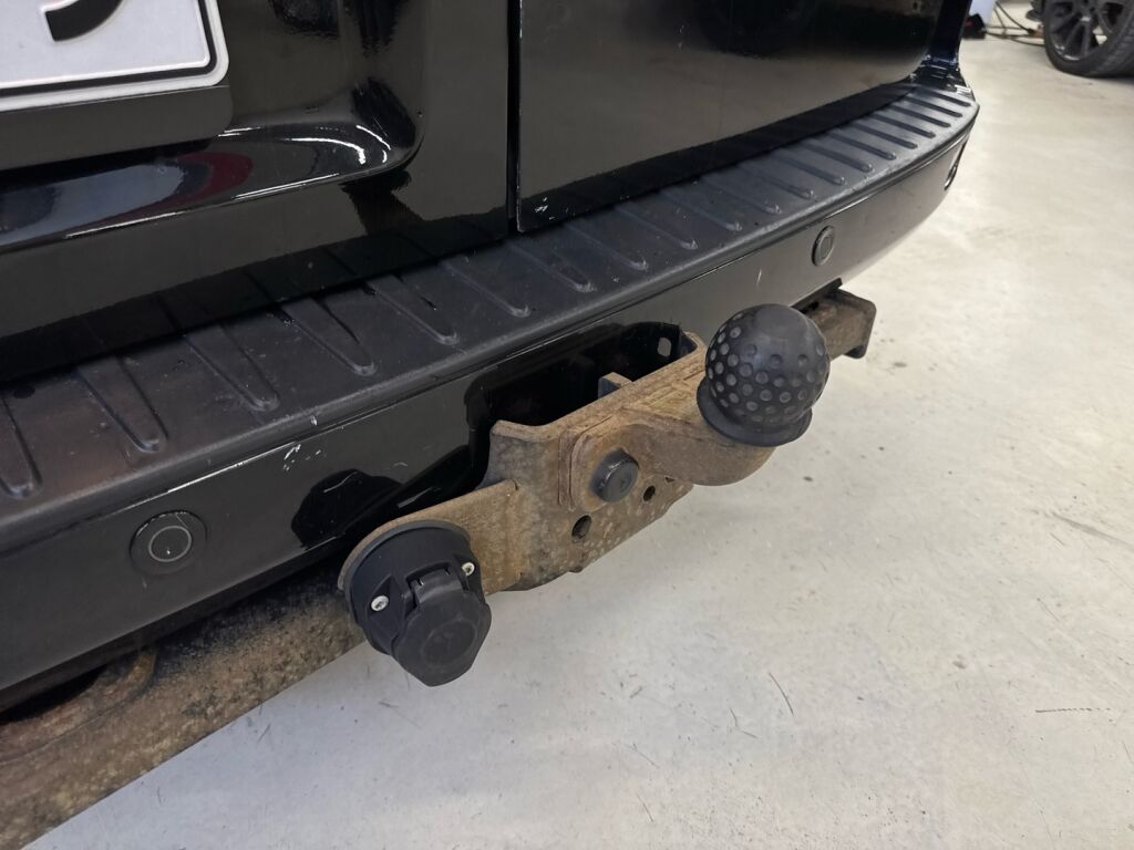 Ford Transit Custom 2019 Musta