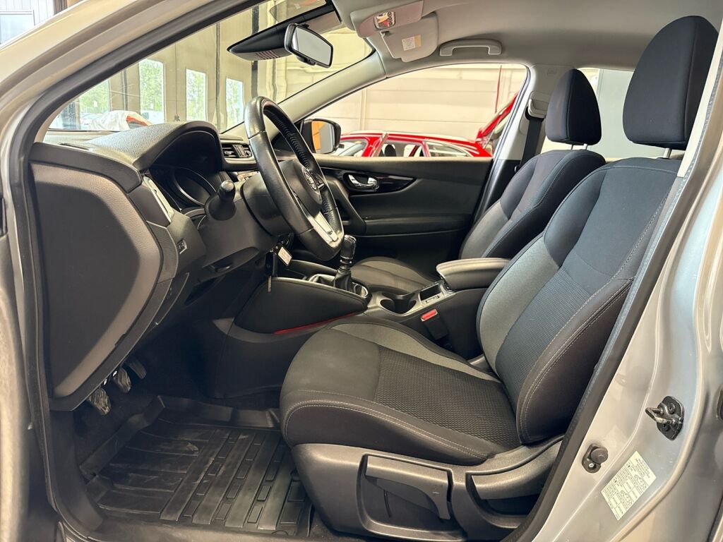 Nissan Qashqai 2019 Hopea