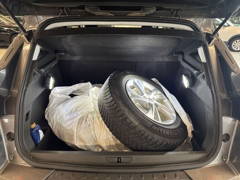 Opel Grandland X 2020 Harmaa