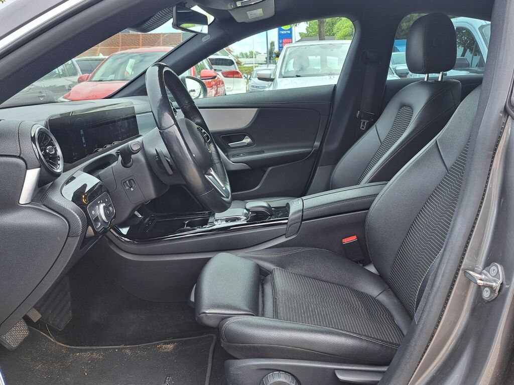 Mercedes-Benz CLA 2019 Harmaa