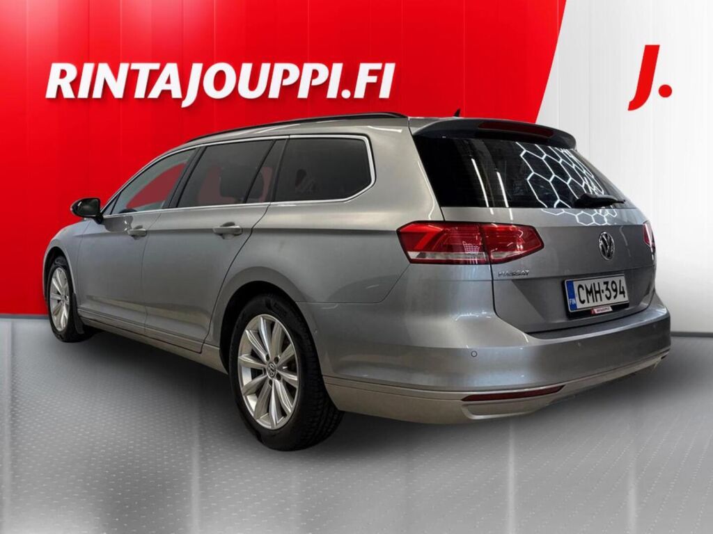 Volkswagen Passat 2019, photo 3/25