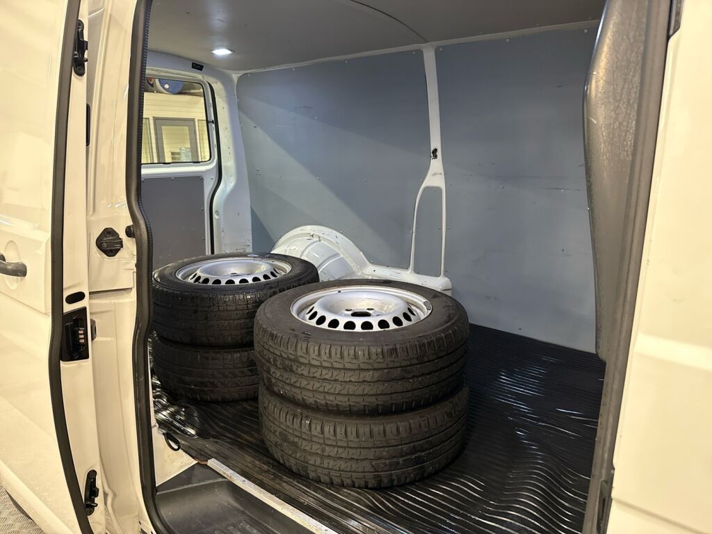 Volkswagen Transporter 2019 Valkoinen