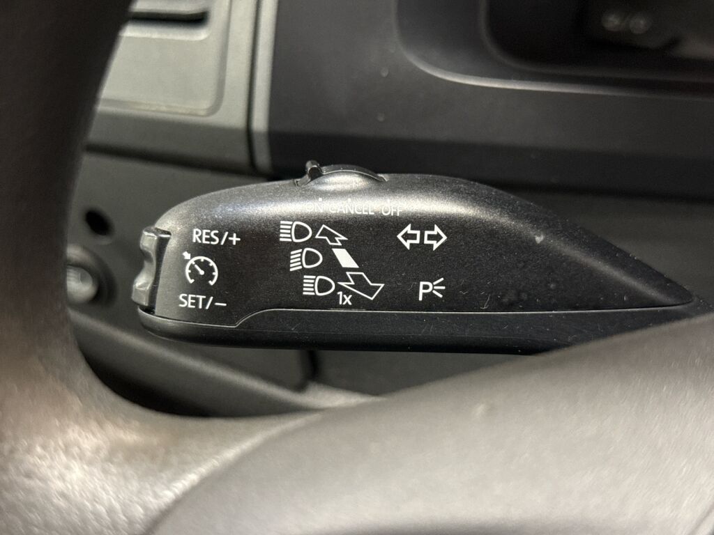 Volkswagen Transporter 2019 Valkoinen