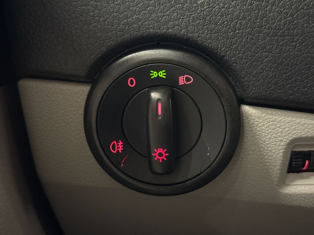 Volkswagen Transporter 2019 Valkoinen