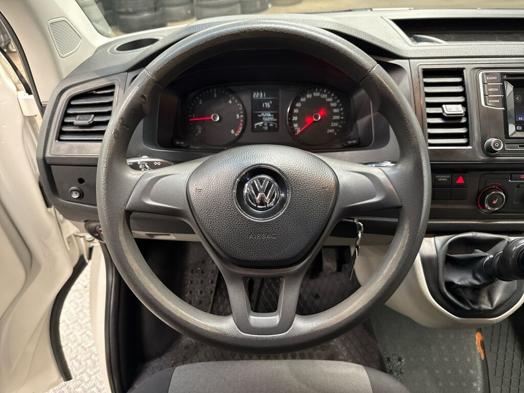 Volkswagen Transporter 2019 Valkoinen