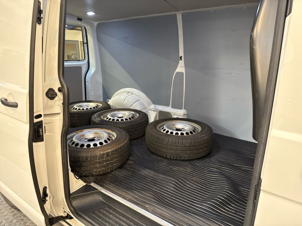 Volkswagen Transporter 2019 Valkoinen