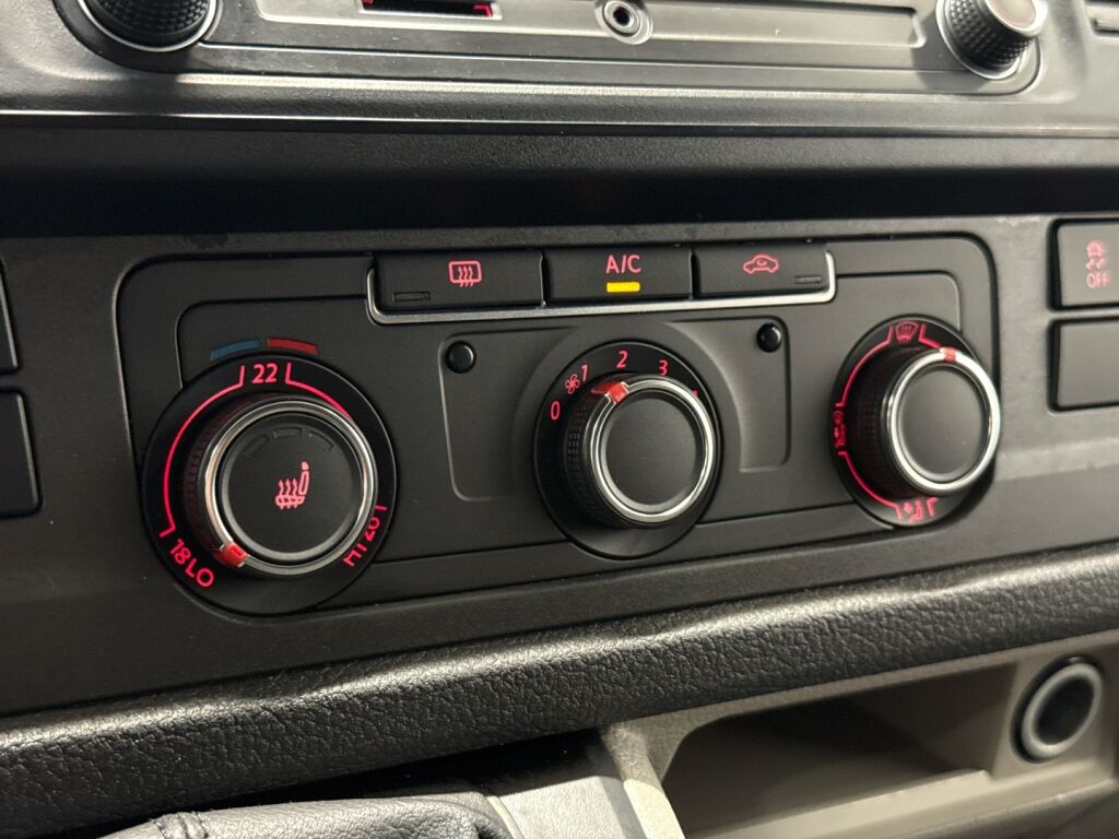 Volkswagen Transporter 2019 Valkoinen