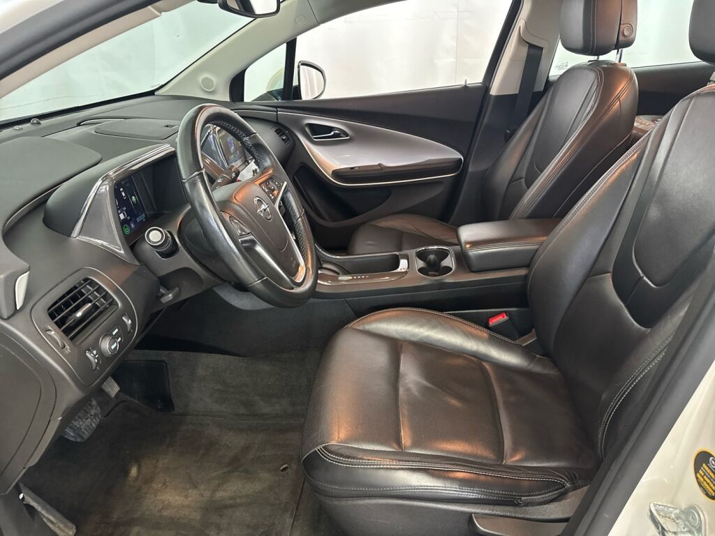 Opel Ampera 2012 Valkoinen