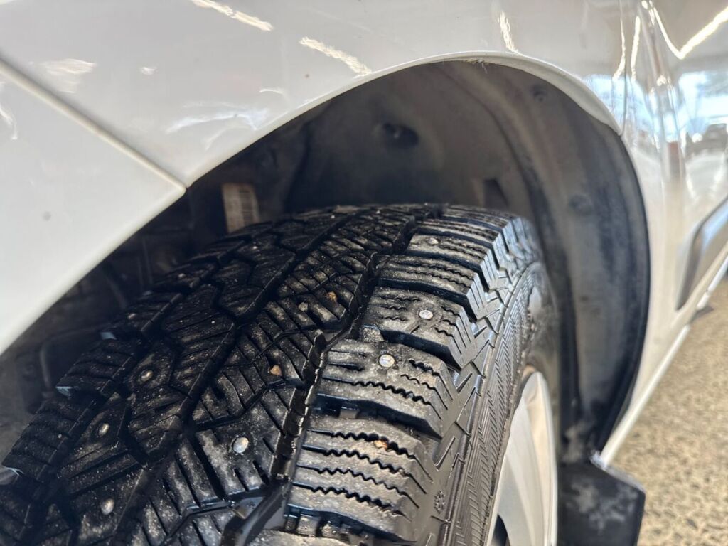 Ford Transit Custom 2020 Valkoinen