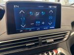Peugeot 3008 2019 Musta