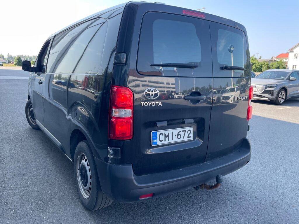 Toyota Proace 2019 Musta