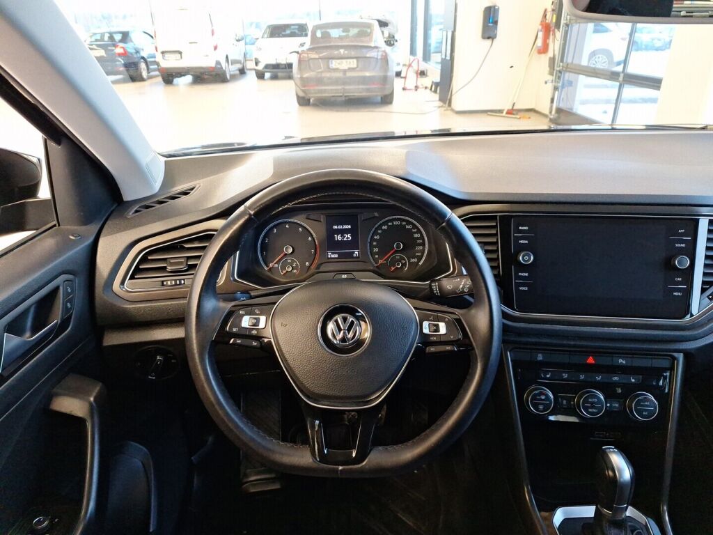 Volkswagen T-Roc 2019 Musta