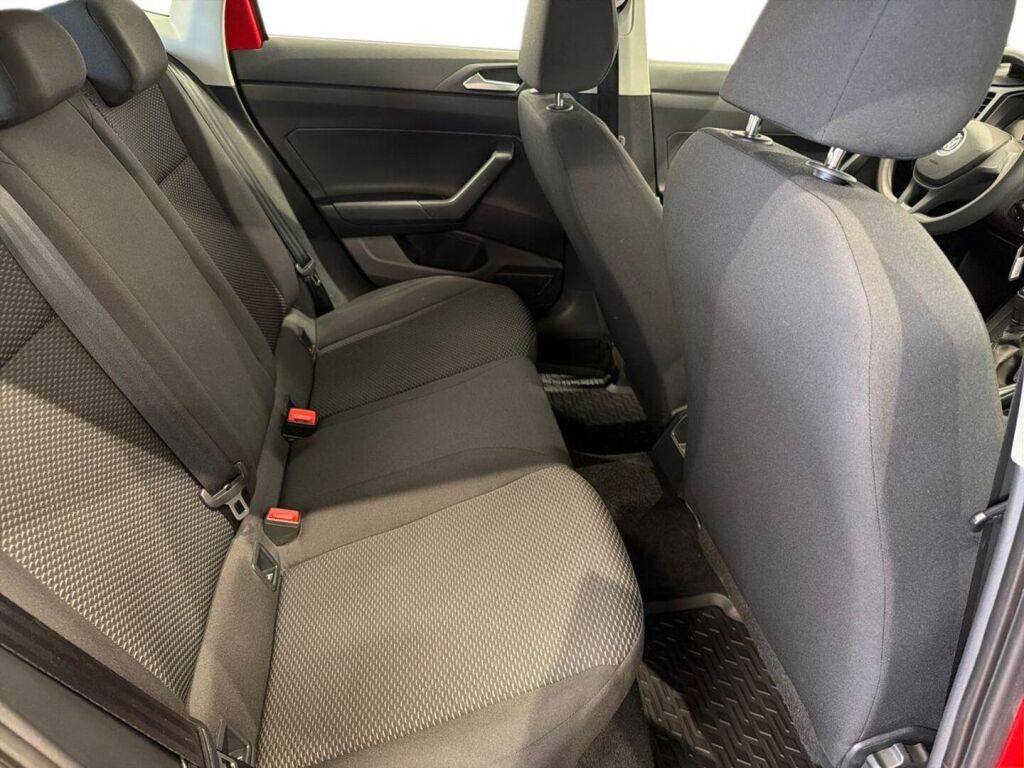 Volkswagen Polo 2019 Punainen