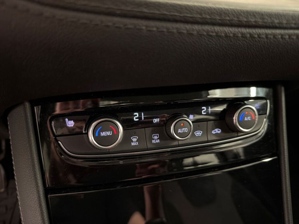 Opel Grandland X 2019 Valkoinen