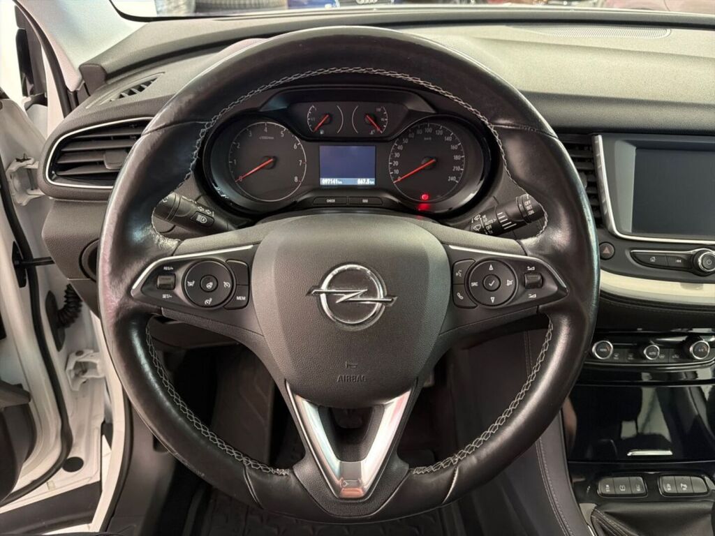 Opel Grandland X 2019 Valkoinen