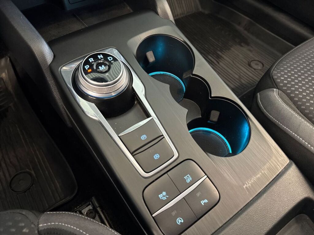 Ford Focus 2019 Metallinhohto Harmaa