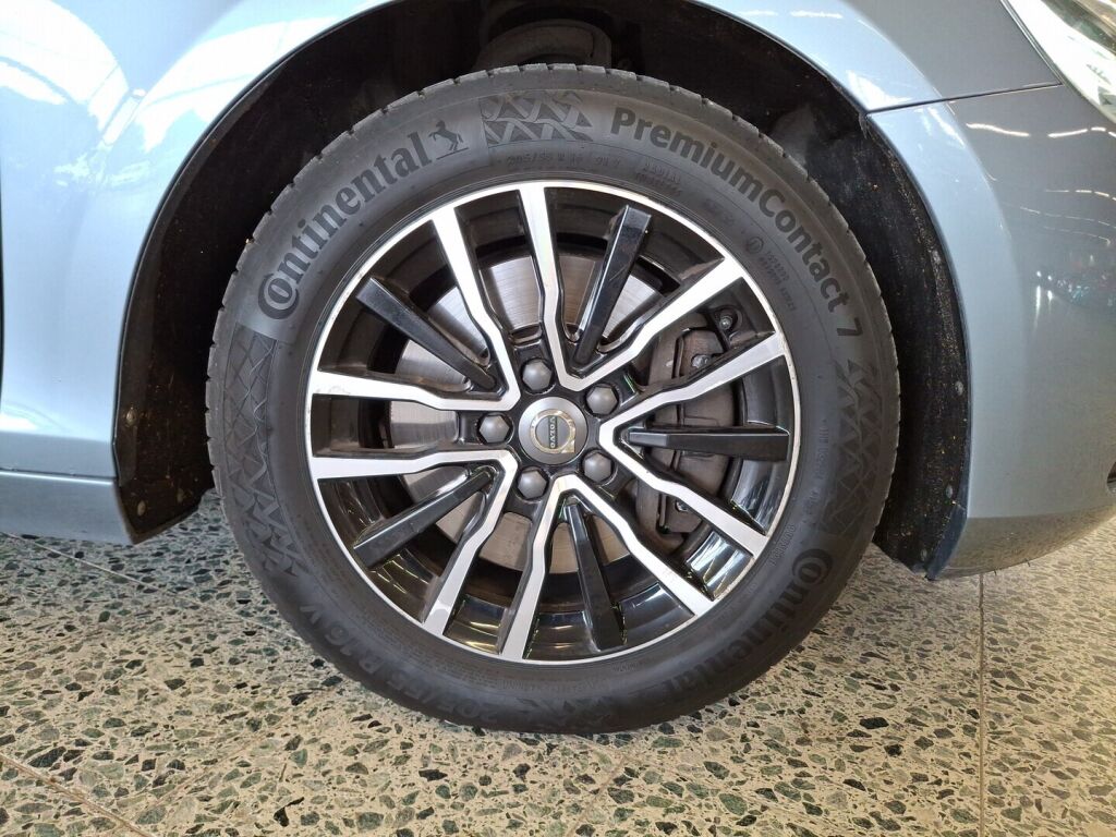 Volvo V40 2017 Sininen