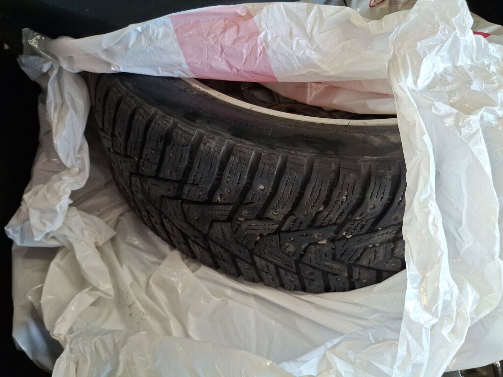 Volvo V40 2017 Sininen