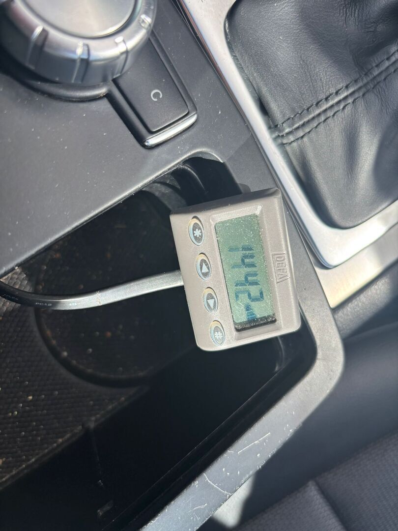 Mercedes-Benz C 2012 Musta