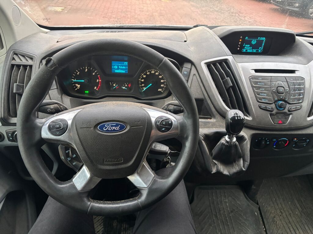 Ford Transit 2016 Valkoinen