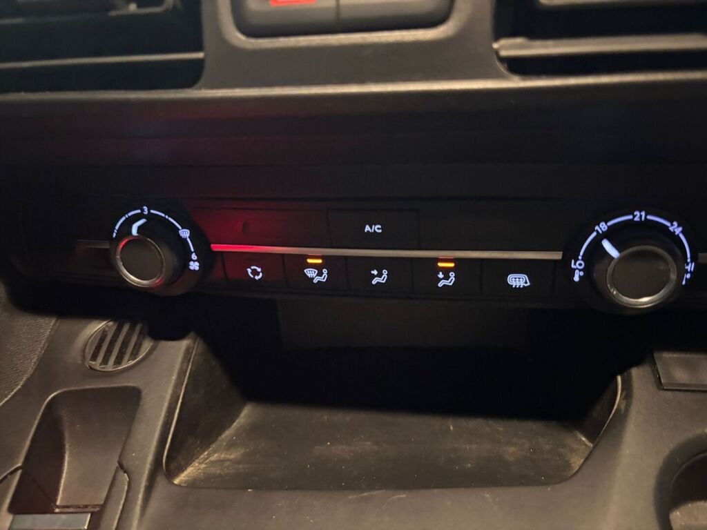 Opel Combo 2019 Valkoinen